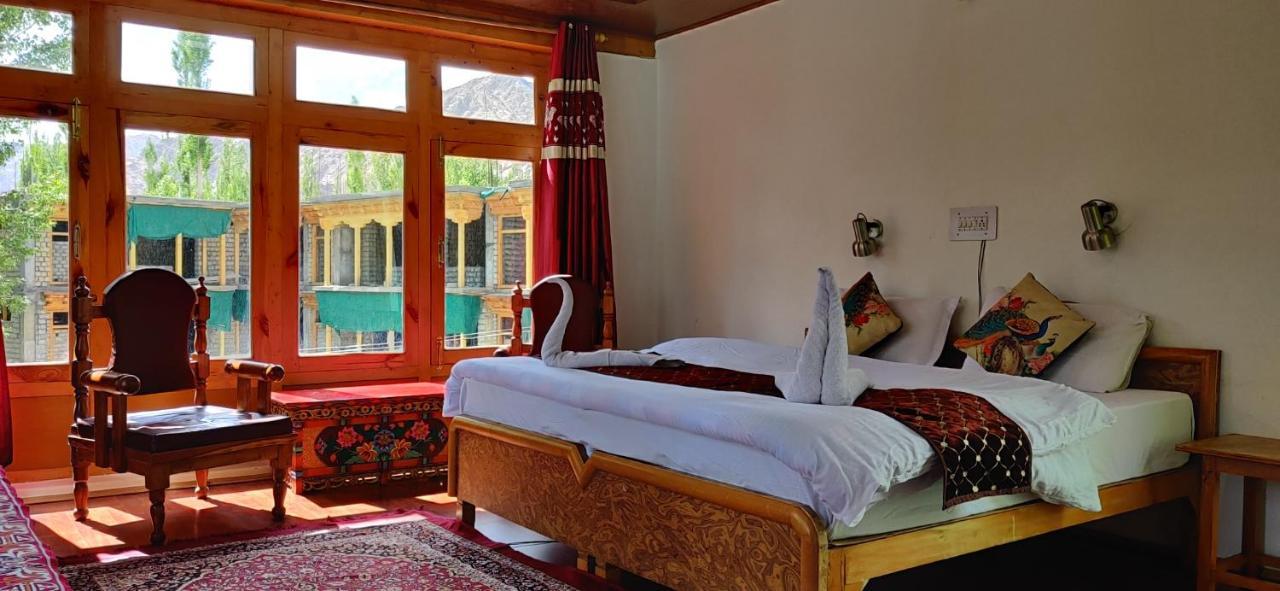 Youthok Guest House Leh Dış mekan fotoğraf